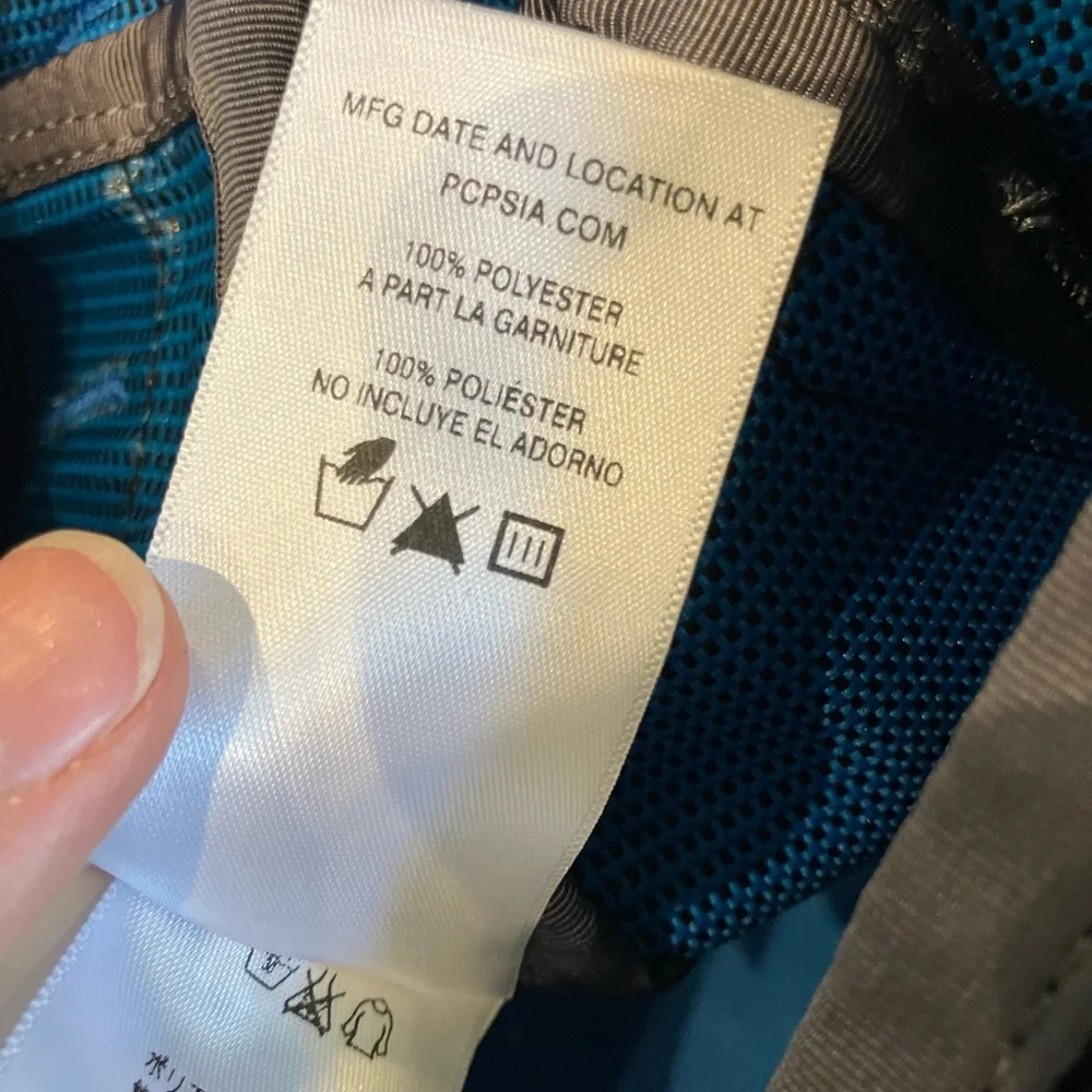 Vintage Patagonia Black Hole Duffel 60L Andes Blue Glossy Finish / Style 49340